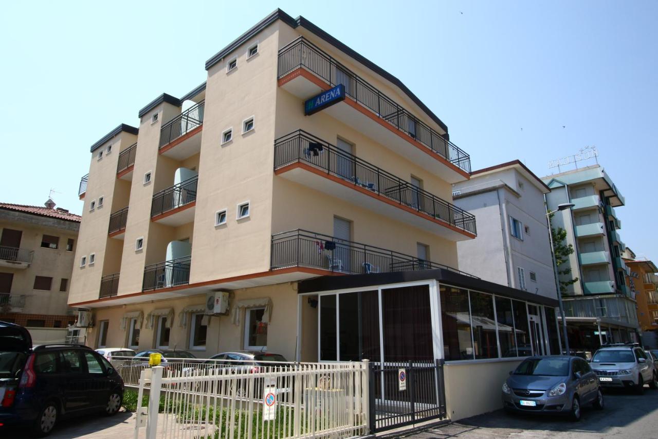 Hotel Arena Rimini Kültér fotó