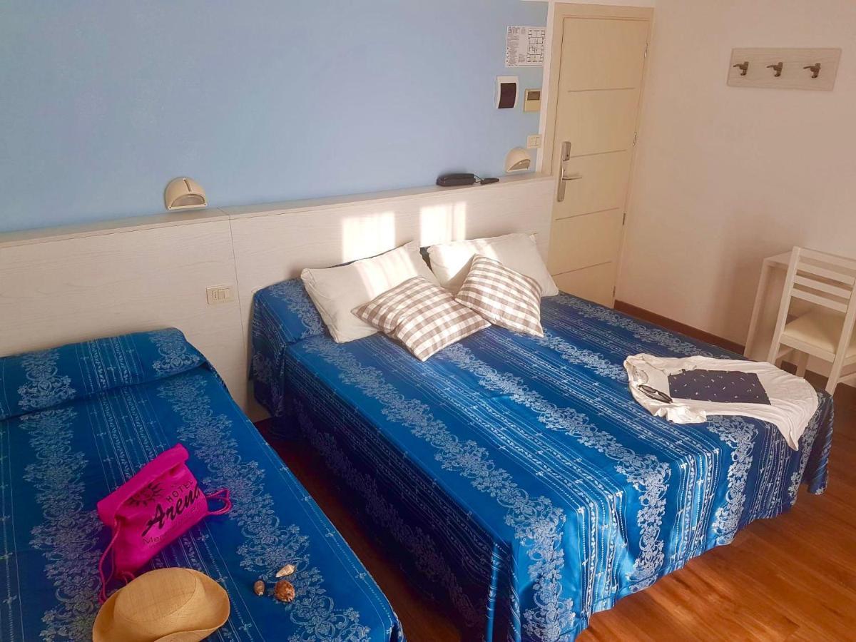 Hotel Arena Rimini Kültér fotó